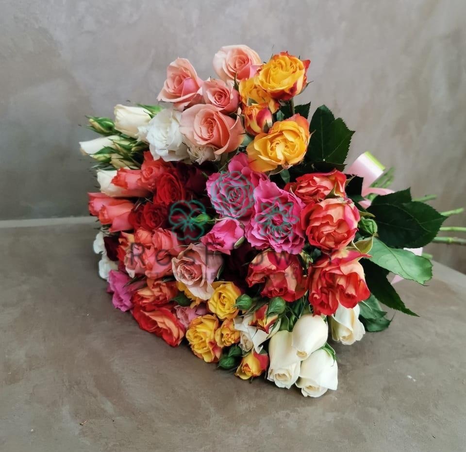 Букет цветов из: Розы в Великих Луках