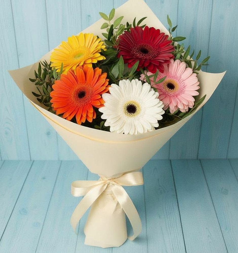 Букет цветов из: Герберы в Великих Луках