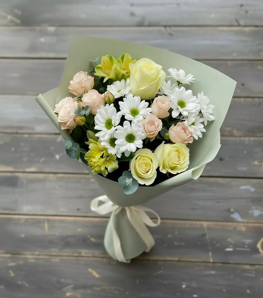 Букет цветов из: Альстромерии, Розы и Хризантемы в Великих Луках