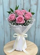 Букет цветов из:  Розы в Великих Луках