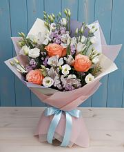 Букет цветов из:  Лизиантусы, Розы, Альстромерии и Гипсофила #REPLACE_PRED# Великих Луках