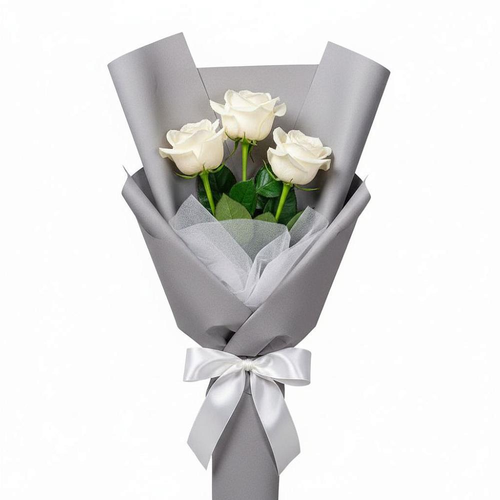Букет 3 белые розы в Великих Луках