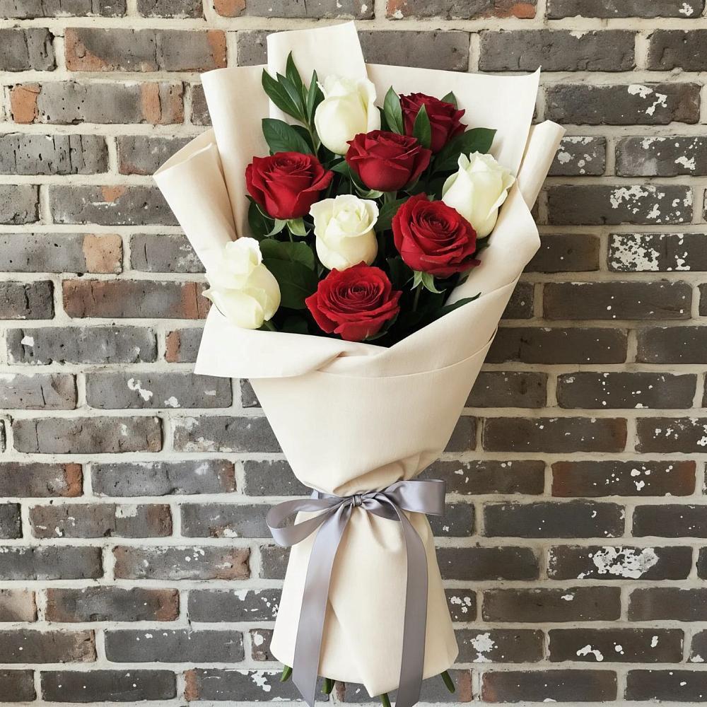 Букет цветов из: Розы в Великих Луках