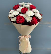 Букет цветов из:  Розы и Хризантемы в Великих Луках