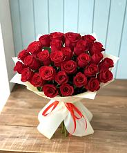 Букет 29 Красных роз в Великих Луках