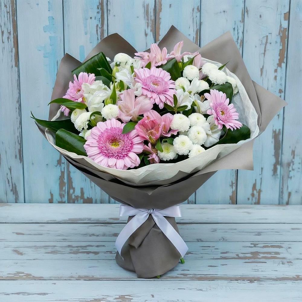 Букет цветов из: Герберы, Альстромерии и Хризантемы в Великих Луках