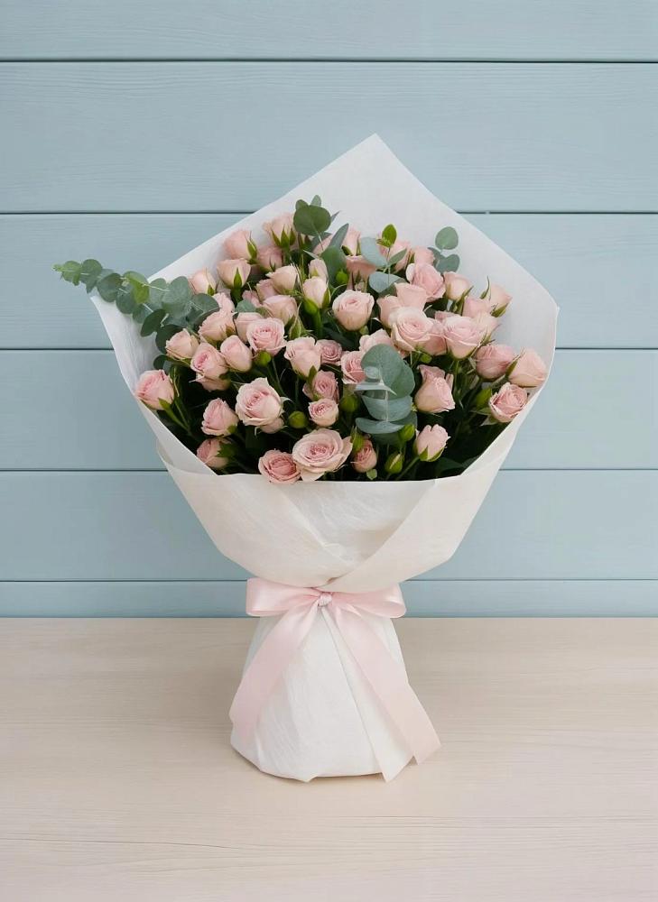 Букет цветов из: Розы в Великих Луках