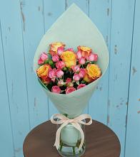 Букет цветов из:  Розы в Великих Луках